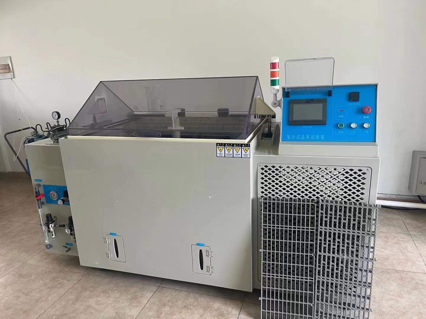 復合鹽霧試驗箱示意圖